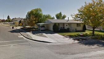 1378 Sagewood Rd in Price, UT - Building Photo