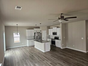 4220 Stoneygreen Ln in Charlotte, NC - Building Photo - Building Photo