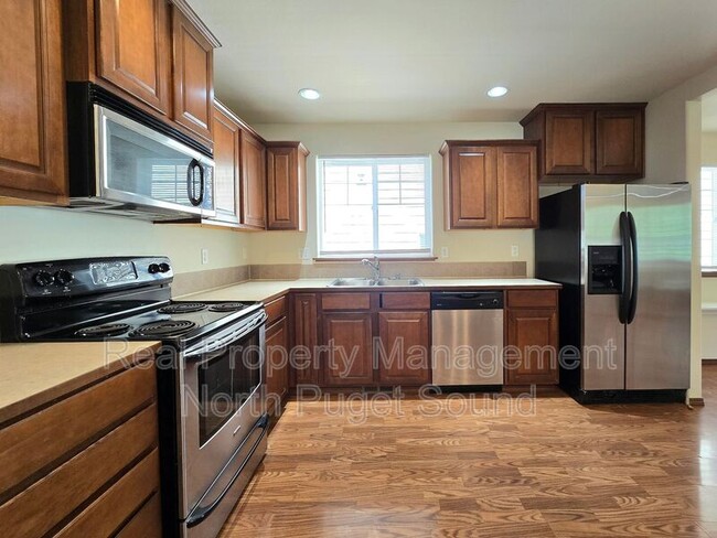 property at 11732 12th Pl W