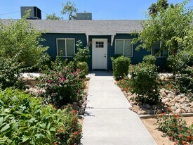 833 E Turney Ave in Phoenix, AZ - Building Photo