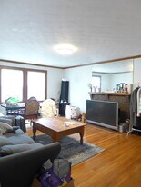 22 Radnor Rd, Unit 1 in Boston, MA - Building Photo