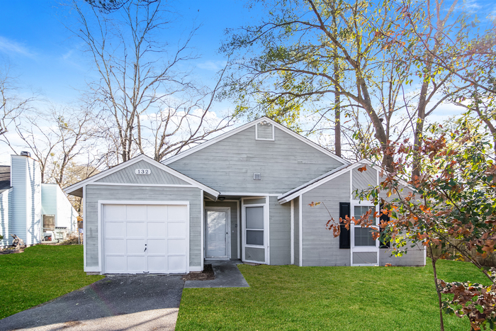 132 Tabby Creek Cir in Summerville, SC - Building Photo