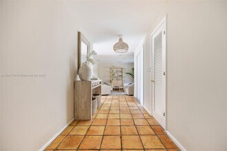 11651 SW 72nd Pl in Miami, FL - Building Photo - Building Photo