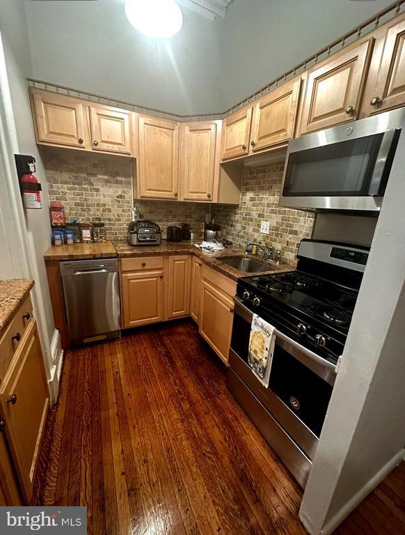 property at 1211 Spruce St