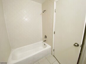 94 Palm St in Newark, NJ - Building Photo - Building Photo