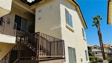 4810 Grey Wolf Ln in Las Vegas, NV - Building Photo - Building Photo