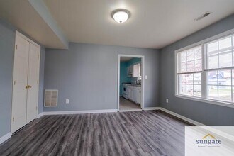 123 Center St in Dundalk, MD - Building Photo - Building Photo