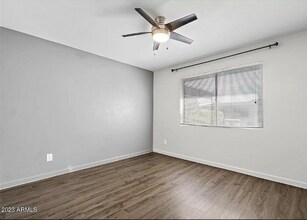 2326 E Pinchot Ave in Phoenix, AZ - Building Photo - Building Photo