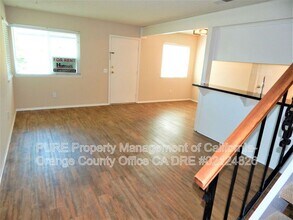 4634 Via Vista Cir in Huntington Beach, CA - Building Photo - Building Photo