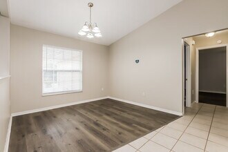 2461 Statler Ave in Spring Hill, FL - Building Photo - Building Photo