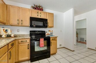 11346 E Emelita Ave in Mesa, AZ - Building Photo - Building Photo