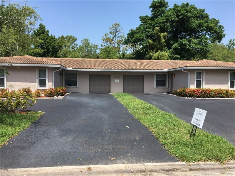 1470 NW 93rd Terrace in Coral Springs, FL - Building Photo