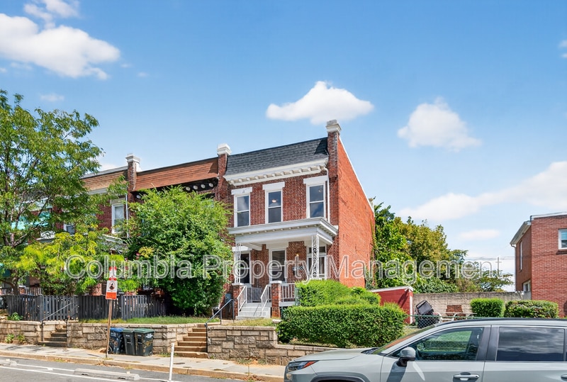 3523 Warder St NW in Washington, DC - Building Photo