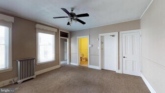 112 Garden St in Mount Holly, NJ - Building Photo