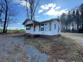 6001 Leo Dr in Shelby, NC - Building Photo