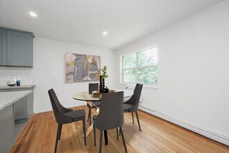 Parkside Apartments at Croton On Hudson in Croton-on-Hudson, NY - Foto de edificio - Interior Photo