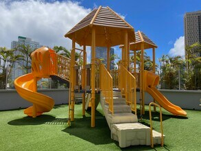 988 Halekauwila St, Unit 3807 in Honolulu, HI - Building Photo - Building Photo