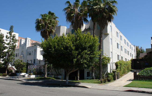 Residential Condominiums in Los Angeles, CA - Building Photo - Building Photo