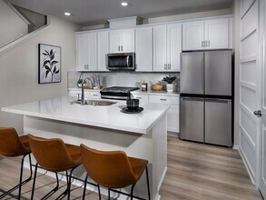 1231 Brush Crk in Mission Viejo, CA - Building Photo - Building Photo