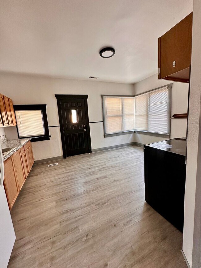 2907 E Jackson Ave in Spokane, WA - Building Photo - Building Photo