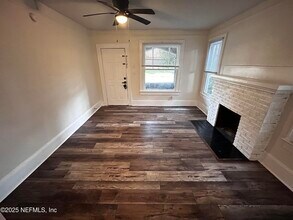 2561 Rosselle St in Jacksonville, FL - Building Photo - Building Photo