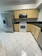 1626 Prowmore Dr in Brandon, FL - Building Photo - Building Photo