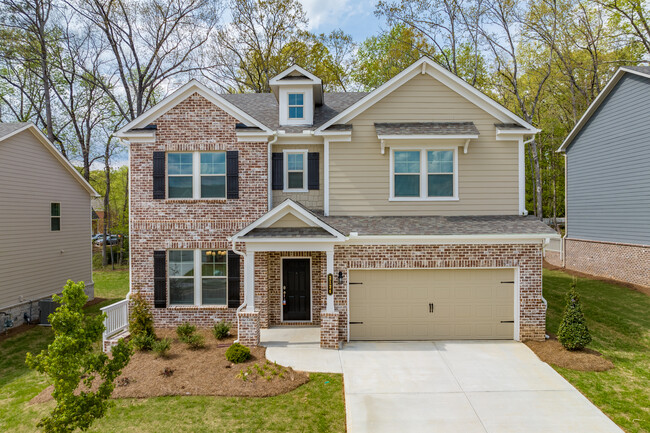 Overlook at Kennerly Lake in Grayson, GA - Foto de edificio - Building Photo