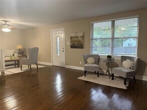 411 Harcourt St in Weatherford, TX - Building Photo - Building Photo