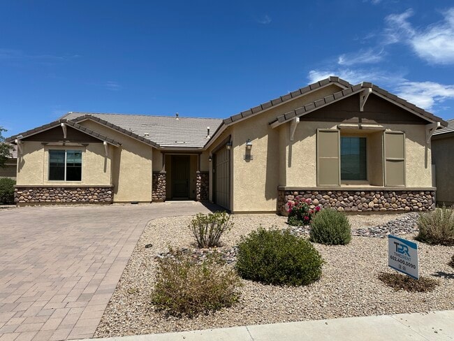 2518 W Novak Way in Phoenix, AZ - Foto de edificio - Building Photo