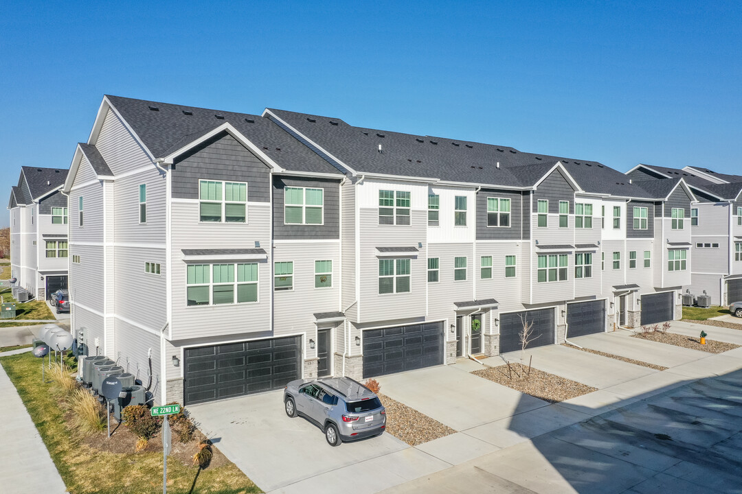 Northpointe Townhomes in Ankeny, IA - Foto de edificio