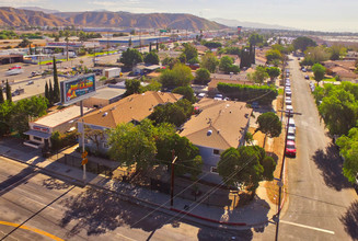 Maclay Gardens in San Fernando, CA - Building Photo - Other