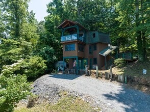 125 Shirley St in Gray, TN - Building Photo - Building Photo