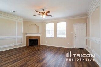32331 Hunter Park Ct in Conroe, TX - Building Photo - Building Photo