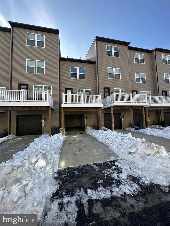 property at 127 Capital Ct