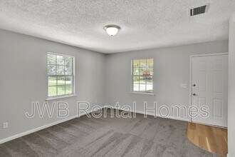 7120 Buffalo Ave in Jacksonville, FL - Building Photo - Building Photo