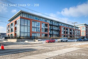 155 St Leger St in Kitchener, ON - Building Photo