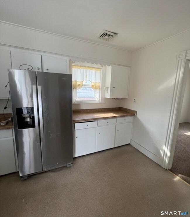 1901 Dixwell Ave in Hamden, CT - Building Photo - Building Photo