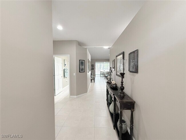 23176 Grassy Pine Dr in Estero, FL - Building Photo - Building Photo