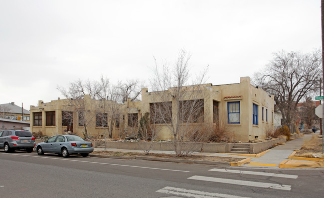 114-124 High St SE in Albuquerque, NM - Foto de edificio - Building Photo