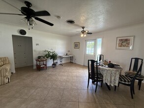 2309 Tulip St in Sarasota, FL - Building Photo - Building Photo