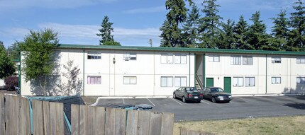 Lakewood Estates in Lakewood, WA - Foto de edificio - Building Photo