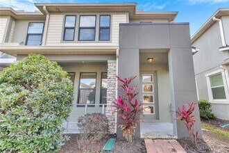 2274 Centerra Loop in Kissimmee, FL - Building Photo - Building Photo