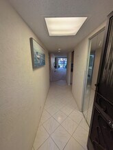 4725 Lucerne Lakes Blvd E in Greenacres, FL - Building Photo - Building Photo