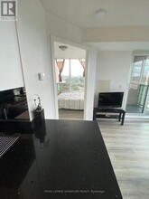 17 Barberry Pl in Toronto, ON - Building Photo - Building Photo
