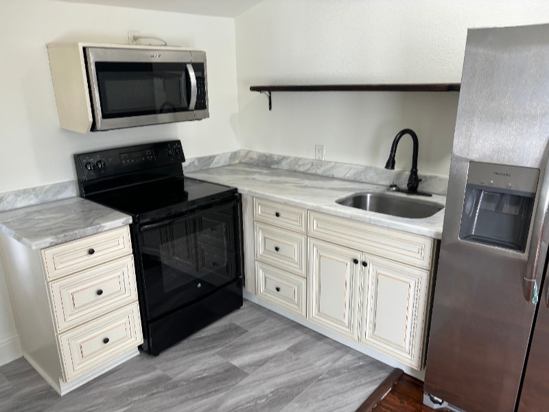 6816 Sherman St in Houston, TX - Building Photo