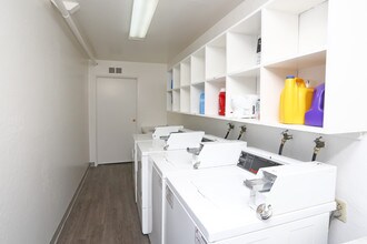 The Flair in San Jose, CA - Foto de edificio - Interior Photo