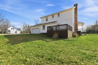 212 Old Columbia Rd in Dickson, TN - Building Photo - Building Photo
