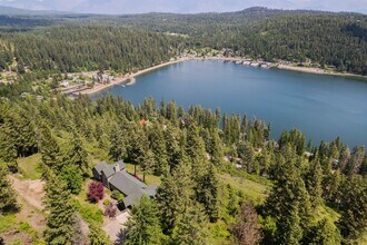 1188 Midas Dr in Sagle, ID - Building Photo - Building Photo