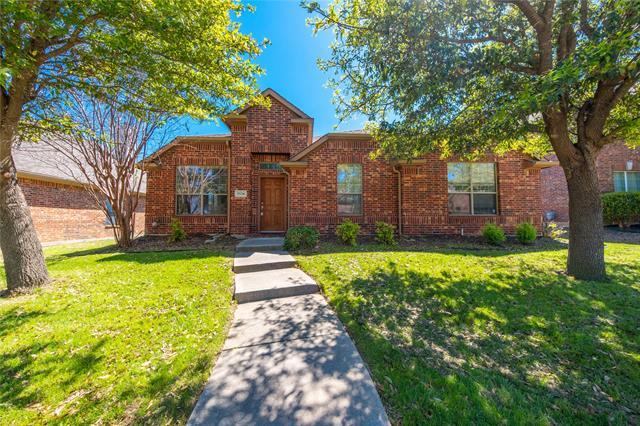 3536 Ballycastle Dr in Plano, TX - Foto de edificio