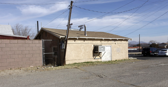 104 E Williams St in Barstow, CA - Building Photo - Building Photo